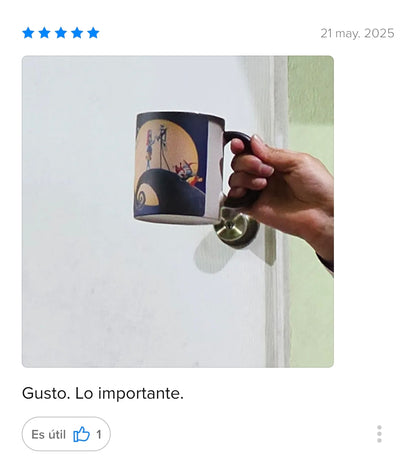 Taza mágica estilo calavera Jack y su novia El extraño mundo